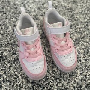 Nike girls 9.5T
